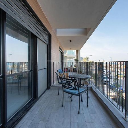 Bat Galim Luxury Balcony Sea View Nearby The Beach For Doctor'S Apartment Haifa Exterior photo