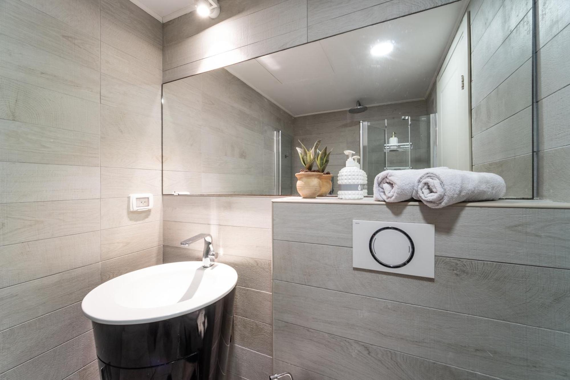 Bat Galim Full Sea View Balcony By Sea N' Rent Apartment Haifa Exterior photo